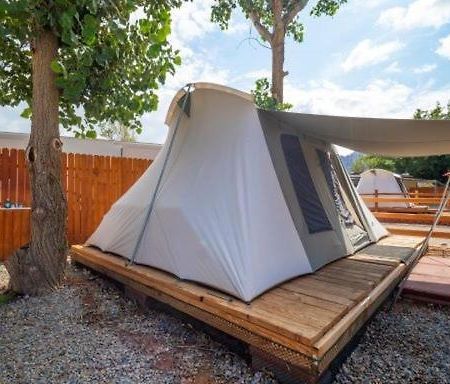 Funstays Glamping Setup Tent In Rv Park #2 Ok-T2 Moab Dış mekan fotoğraf