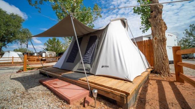 Funstays Glamping Setup Tent In Rv Park #2 Ok-T2 Moab Dış mekan fotoğraf