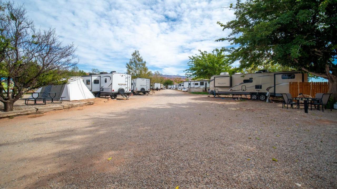 Funstays Glamping Setup Tent In Rv Park #2 Ok-T2 Moab Dış mekan fotoğraf